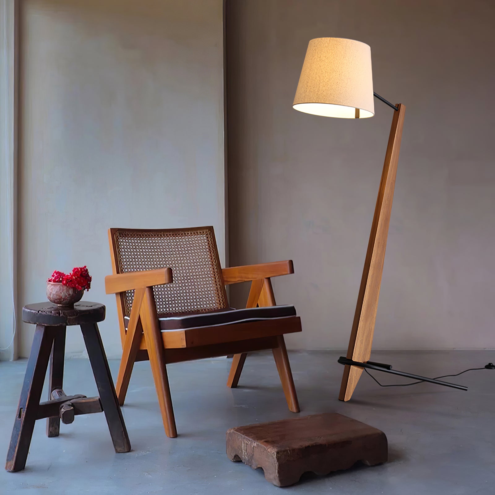 Silva Giant Floor Lamp - Blowlighting