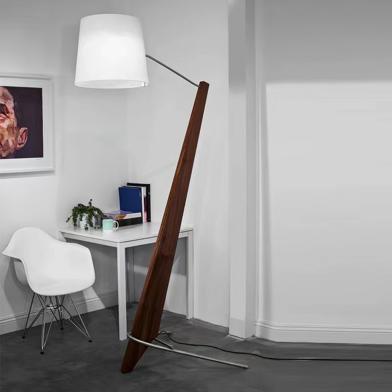 Silva Giant Floor Lamp - Blowlighting