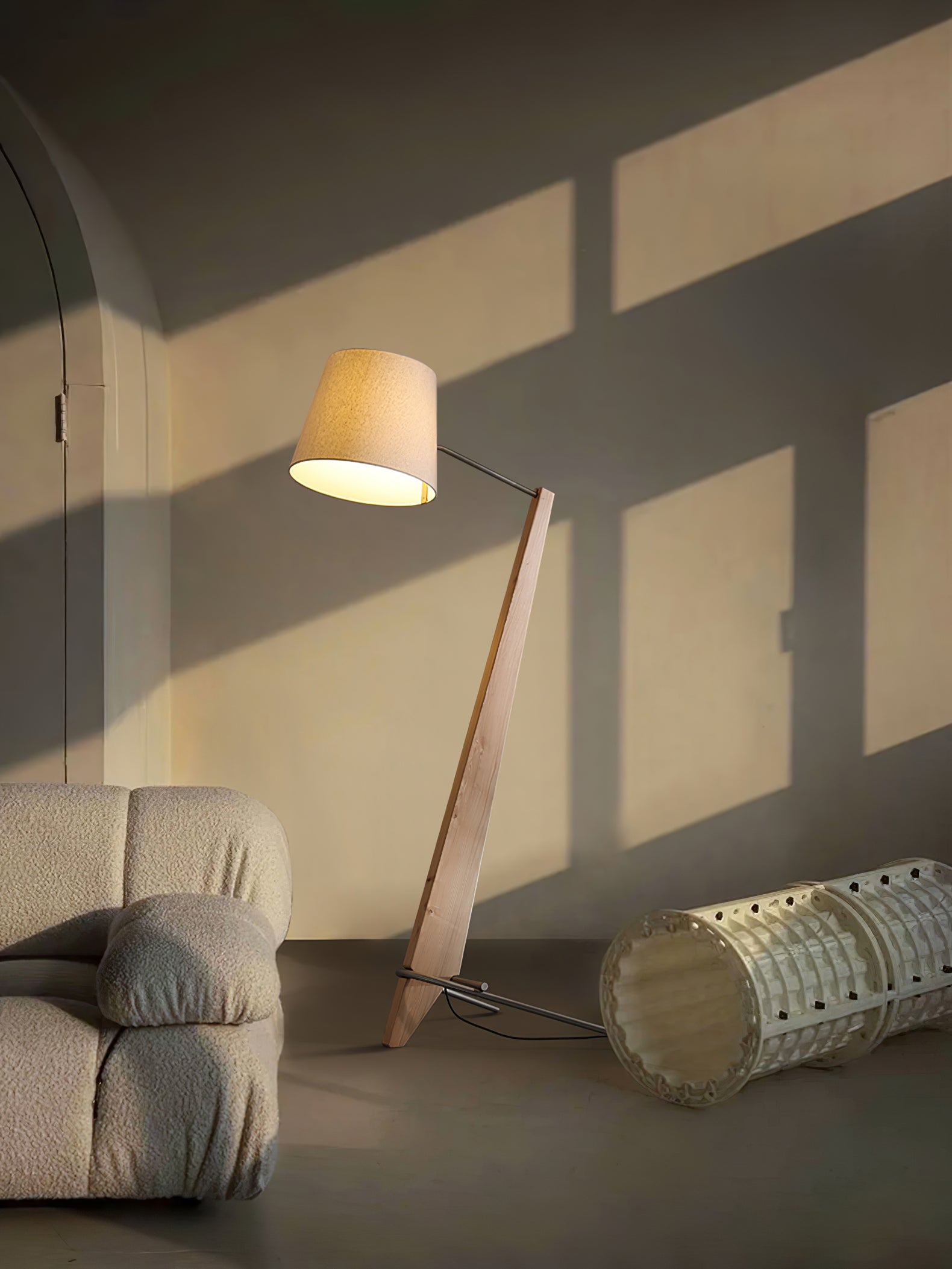 Silva Giant Floor Lamp - Blowlighting