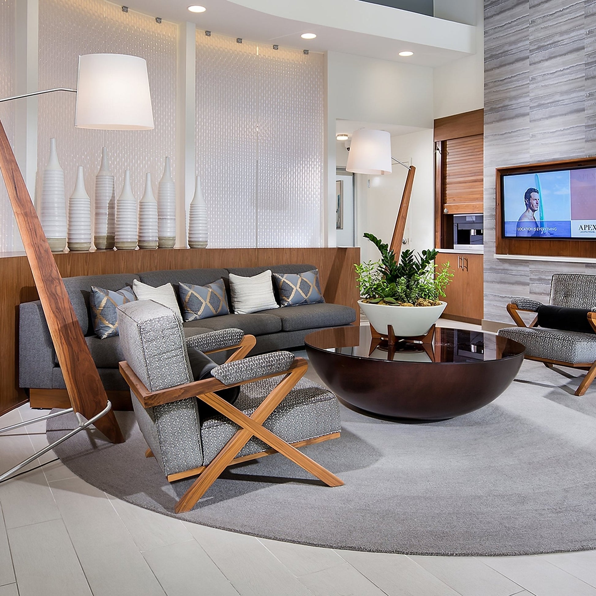 Silva Giant Floor Lamp - Blowlighting