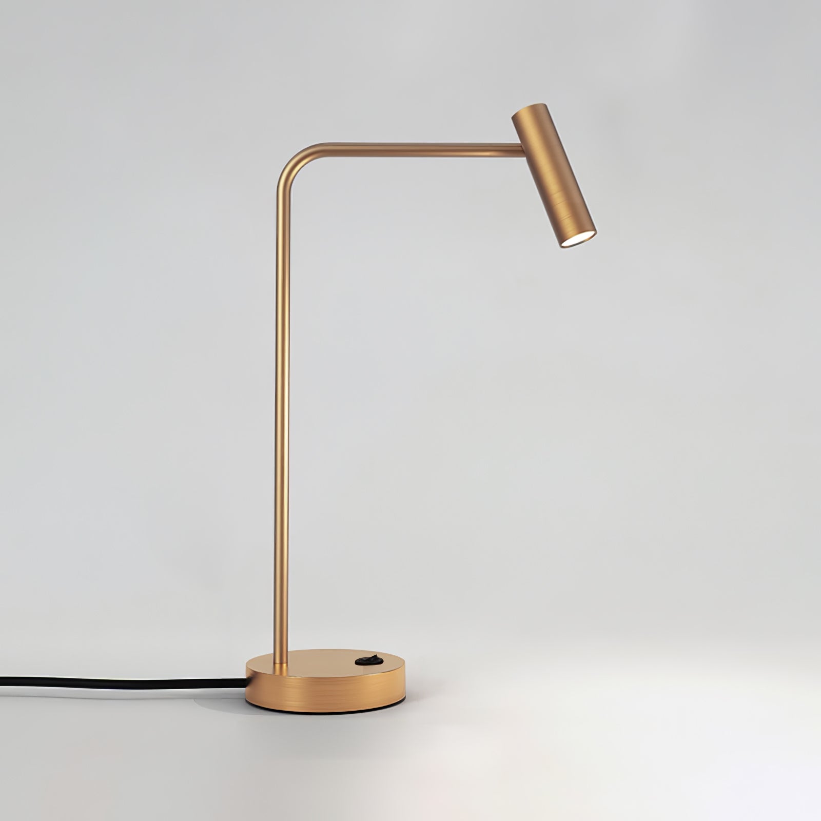 Skinny Table Lamp - Blowlighting