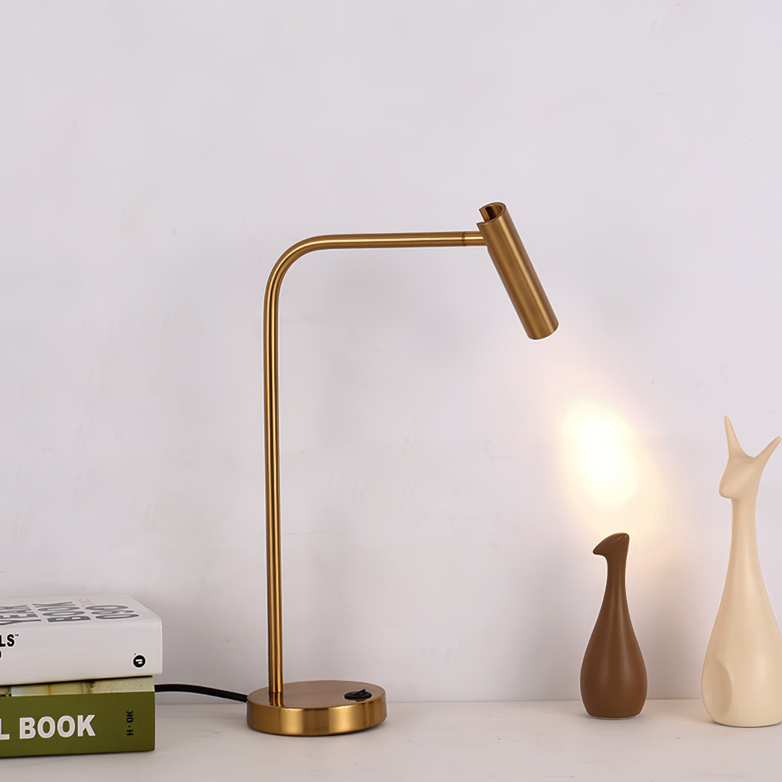 Skinny Table Lamp - Blowlighting