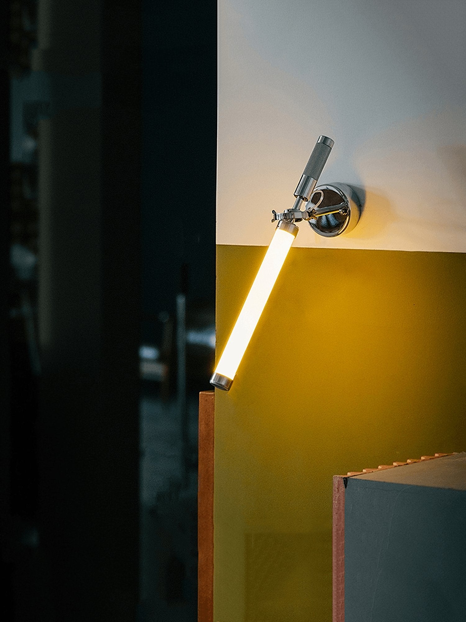 Skylark Wall Sconce - Blowlighting
