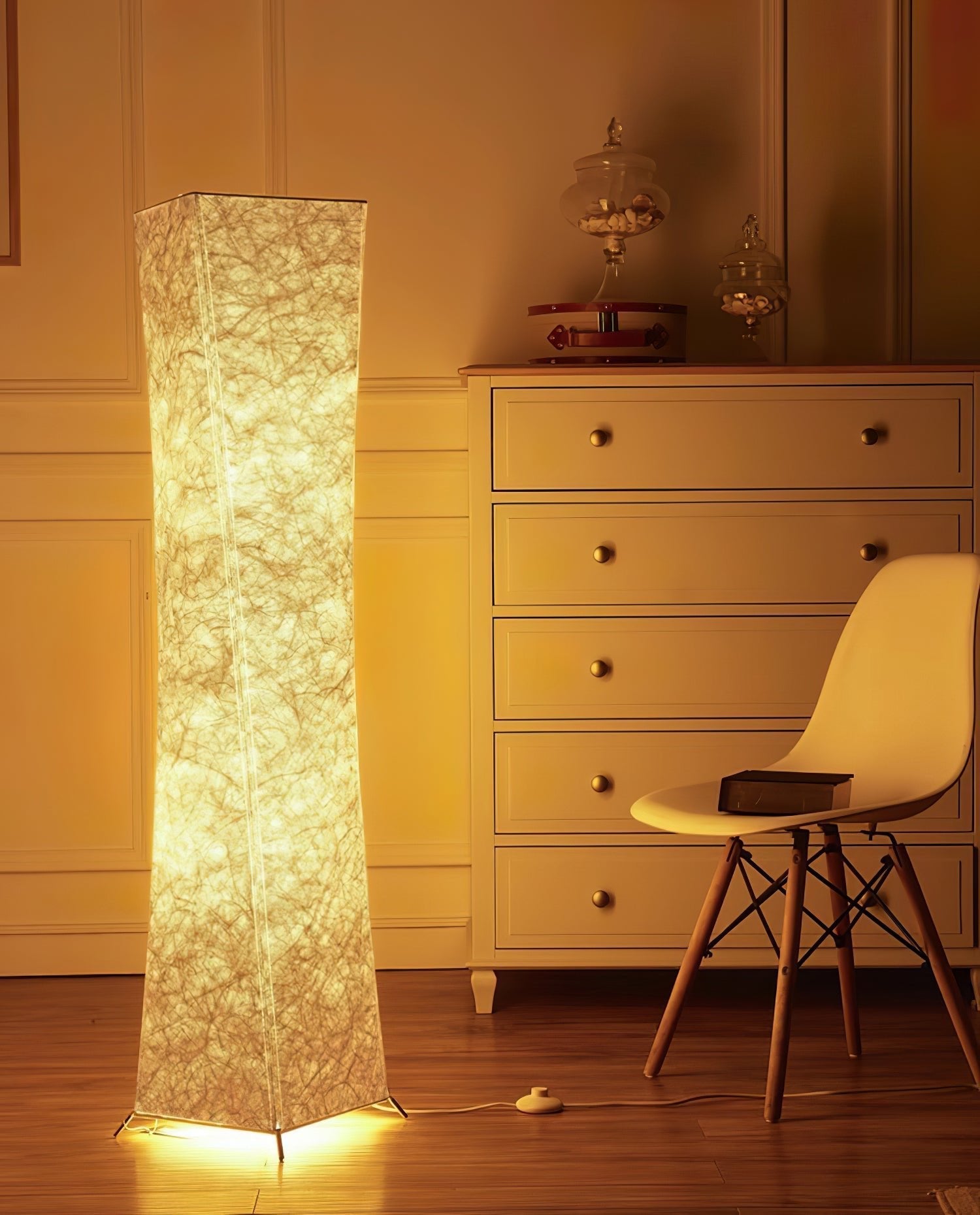 Slim Waist Tower Floor Lamp - Blowlighting