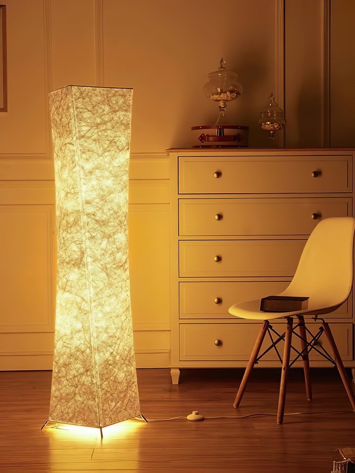 Slim Waist Tower Floor Lamp - Blowlighting