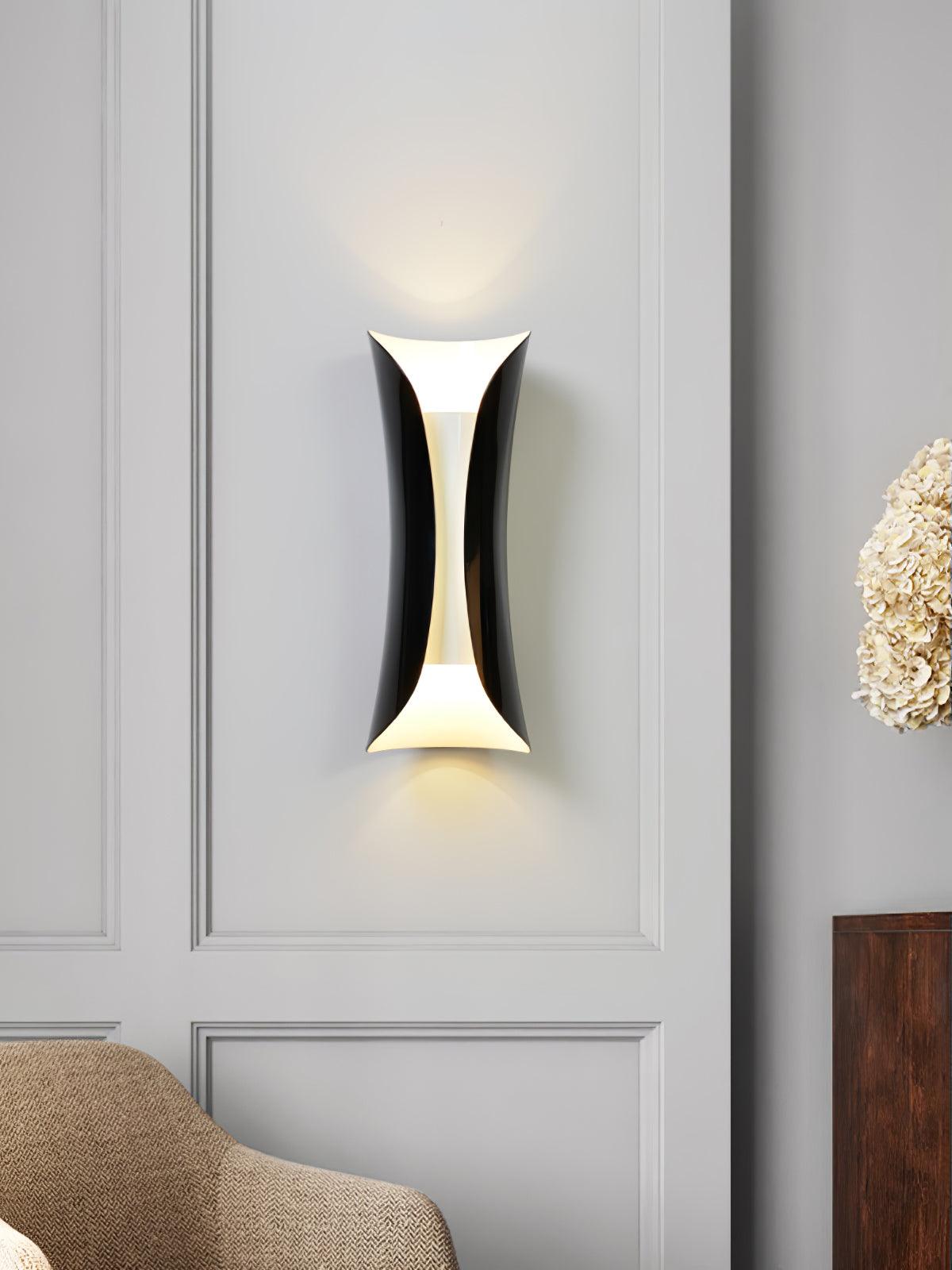 Small Waist Wall Lamp - Blowlighting