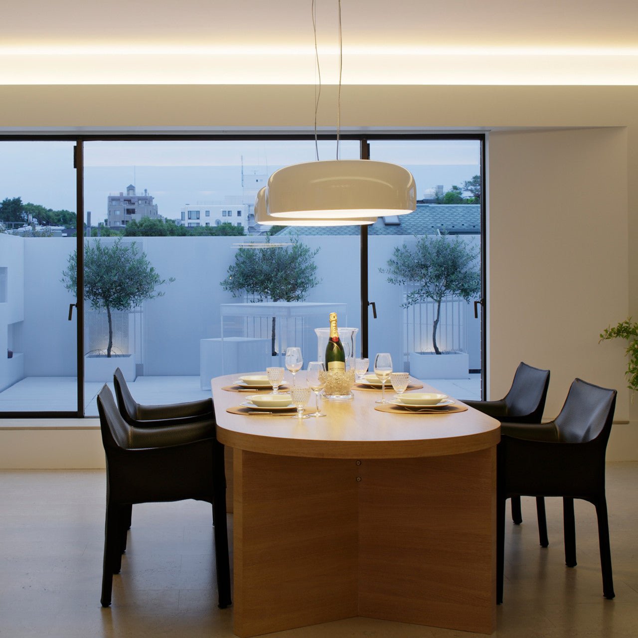 Ryan Minimalist Metal Pendant Light - Blowlighting