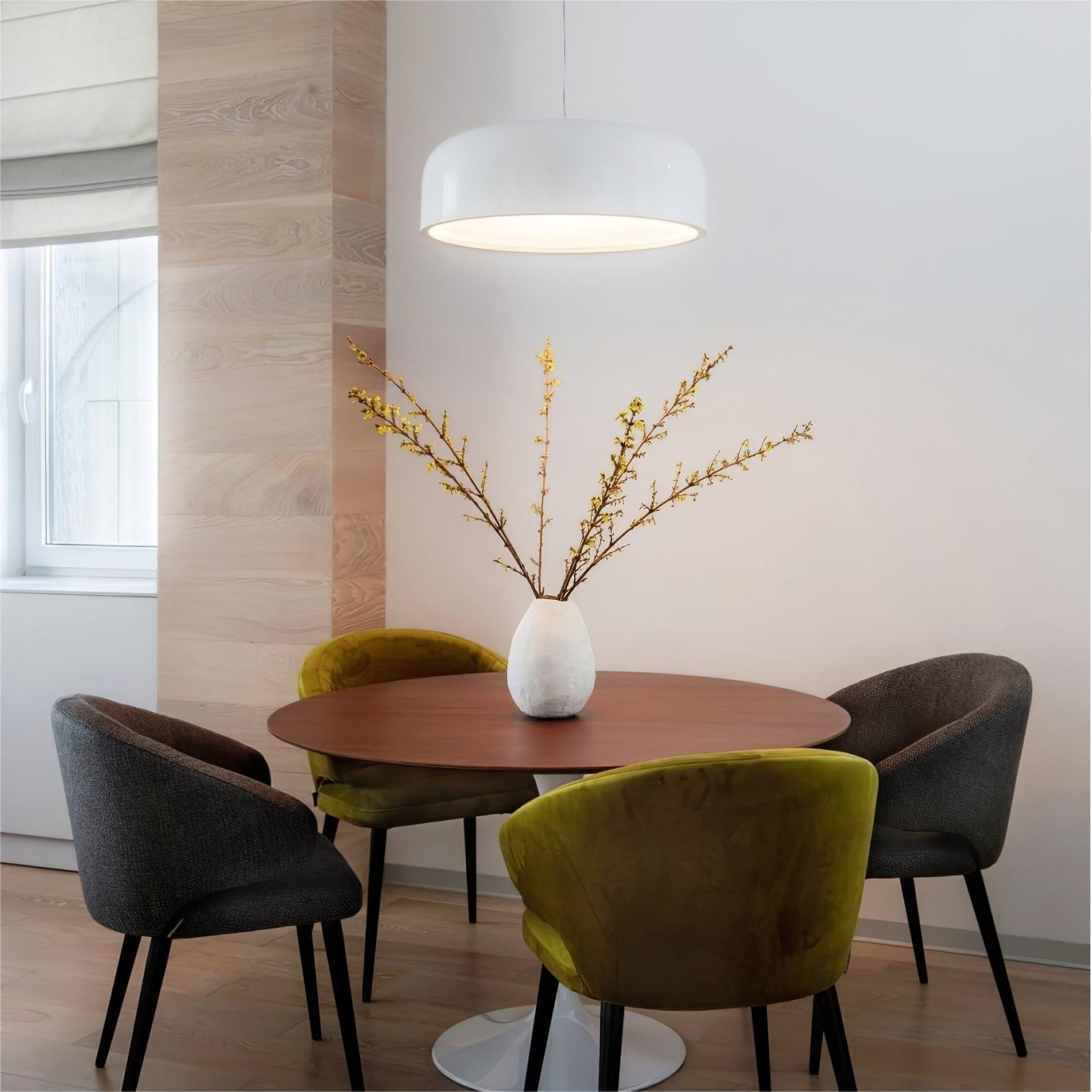 Ryan Minimalist Metal Pendant Light - Blowlighting