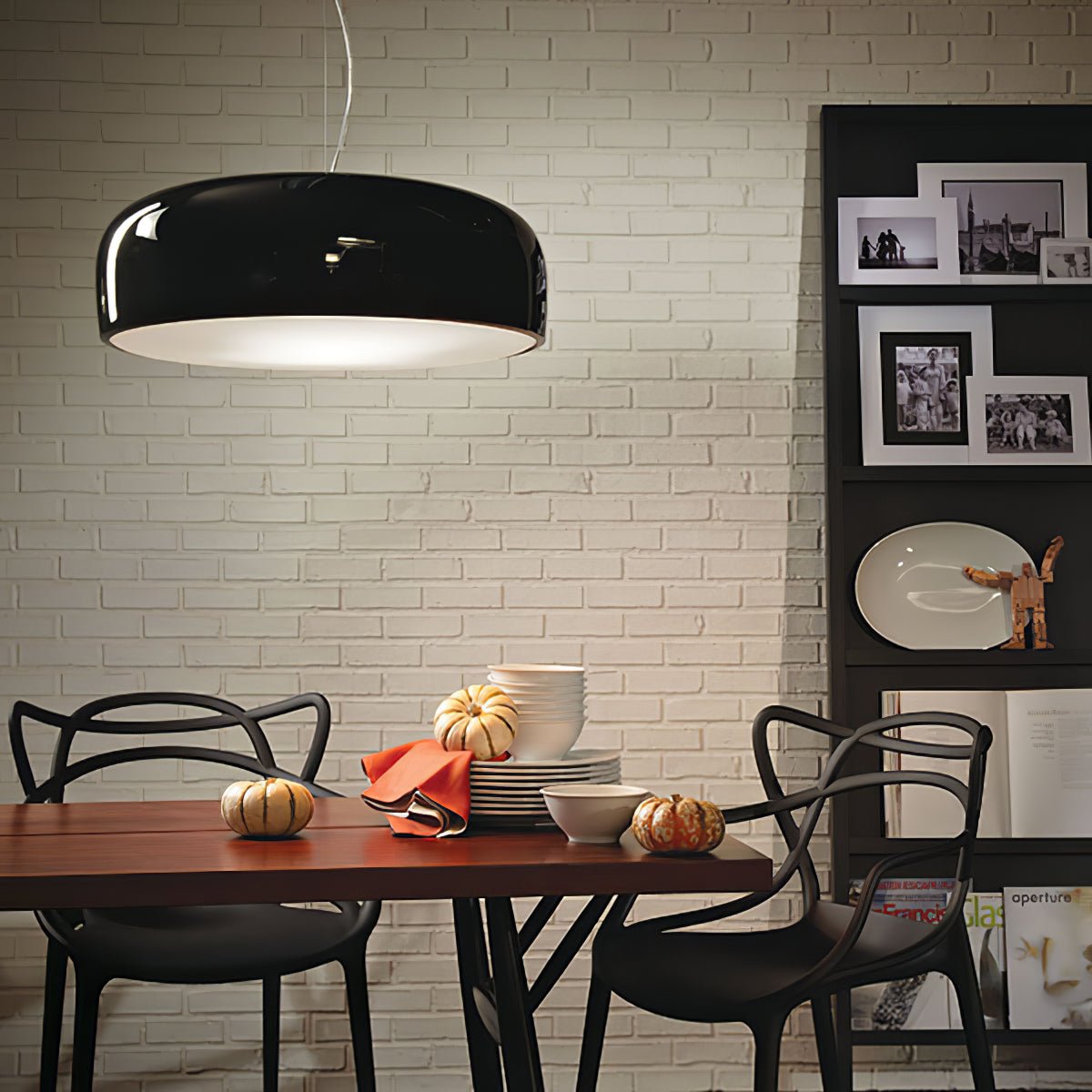 Ryan Minimalist Metal Pendant Light - Blowlighting