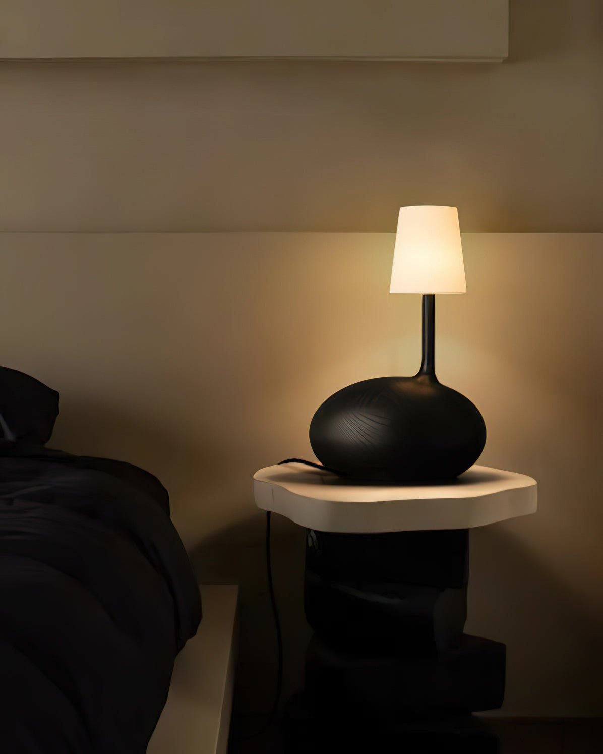 Snail Table Lamp - Blowlighting