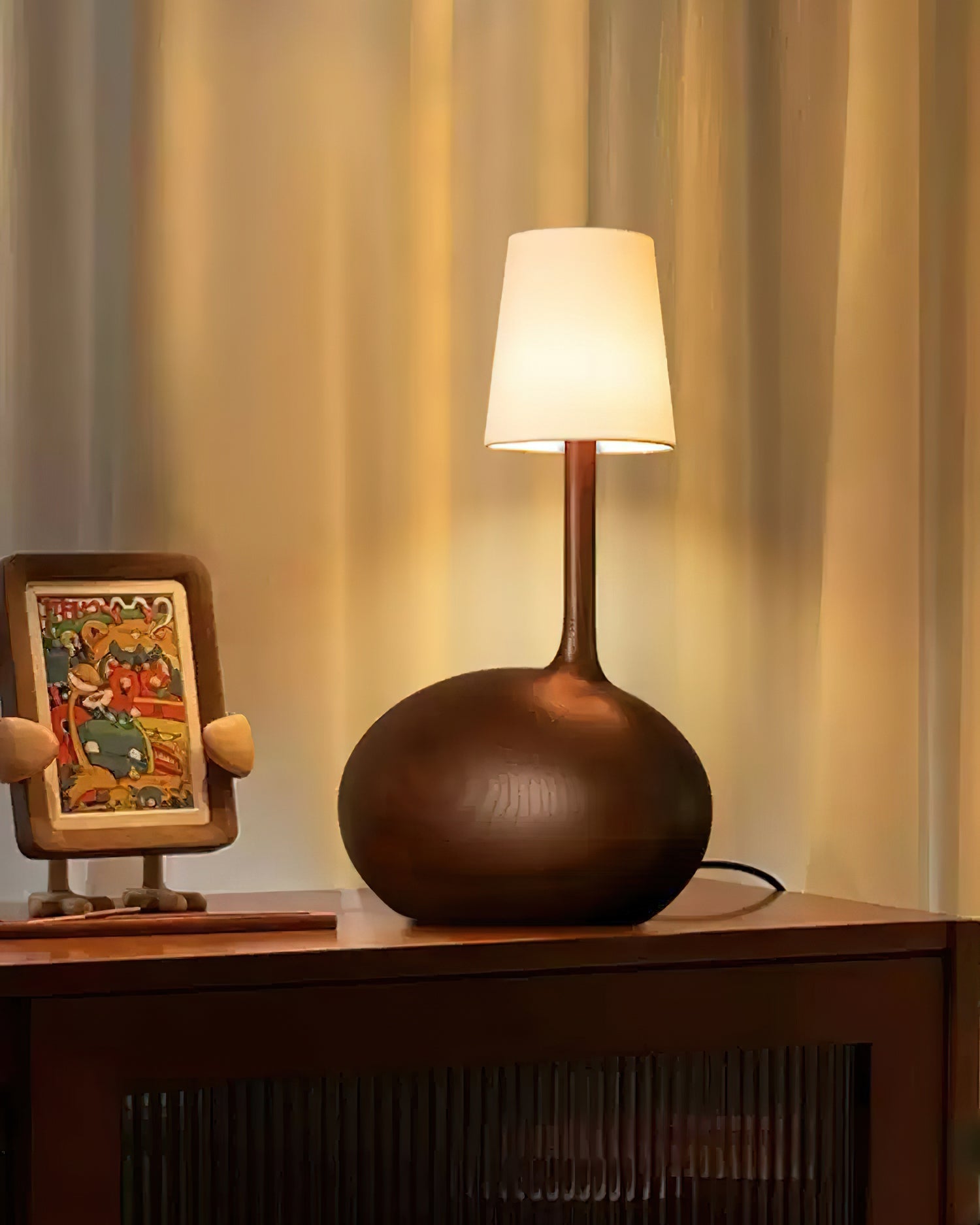 Snail Table Lamp - Blowlighting