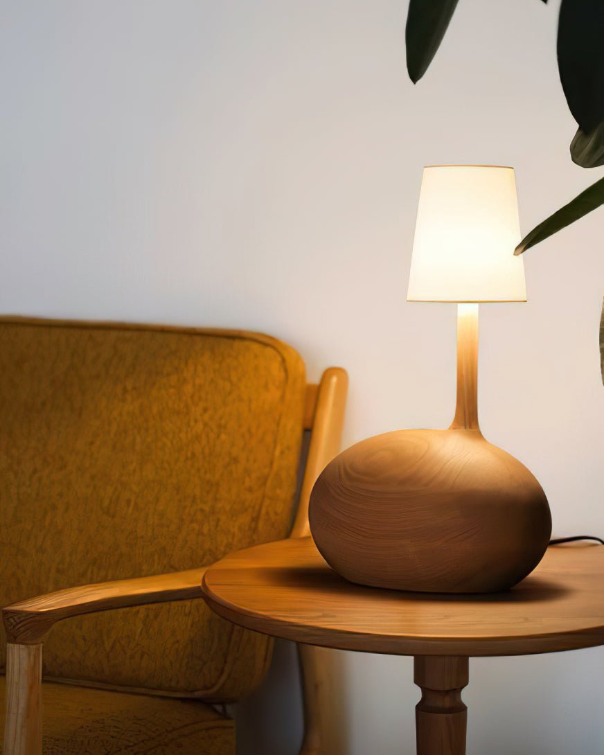 Snail Table Lamp - Blowlighting