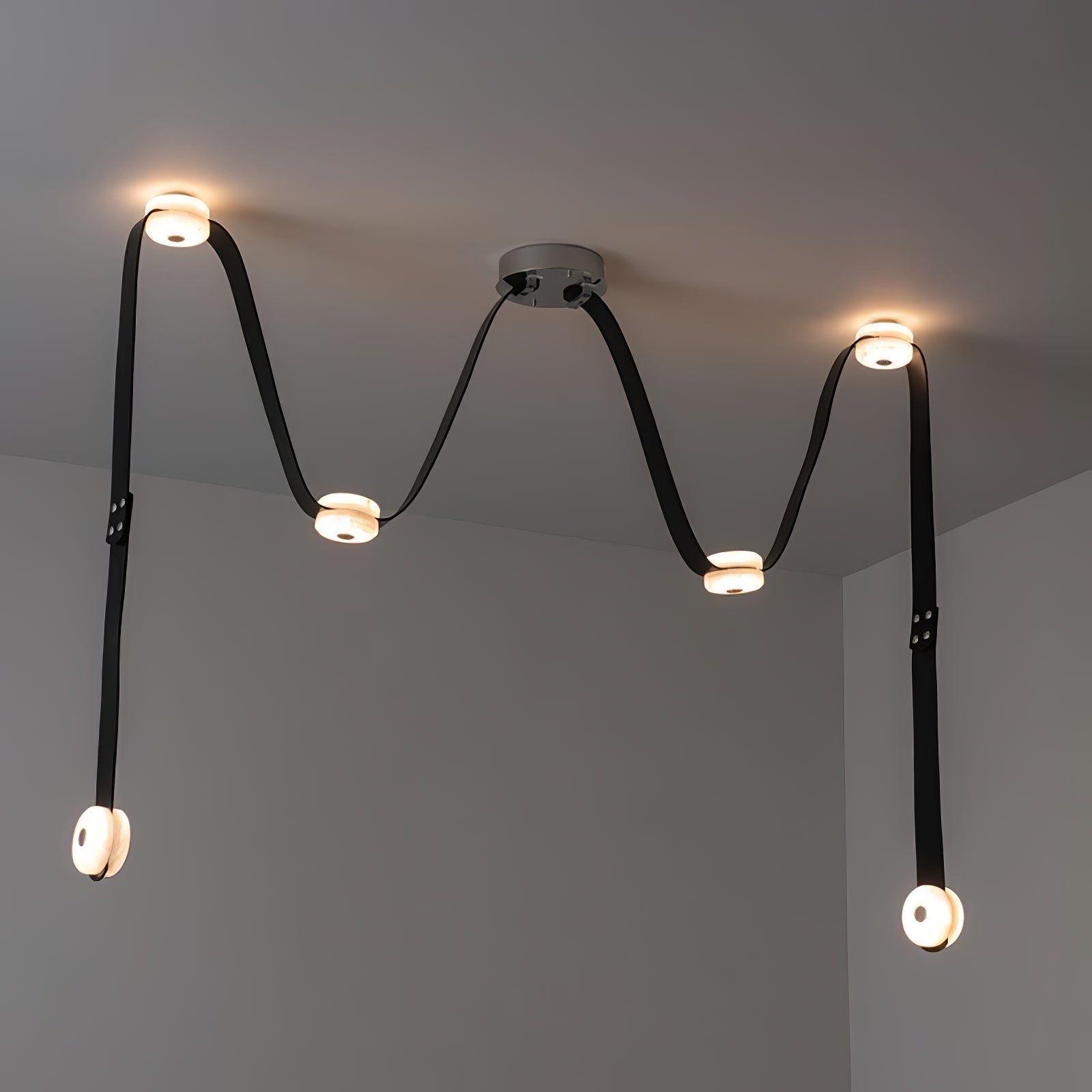 Aeliana Alabaster Pendant Light - Blowlighting