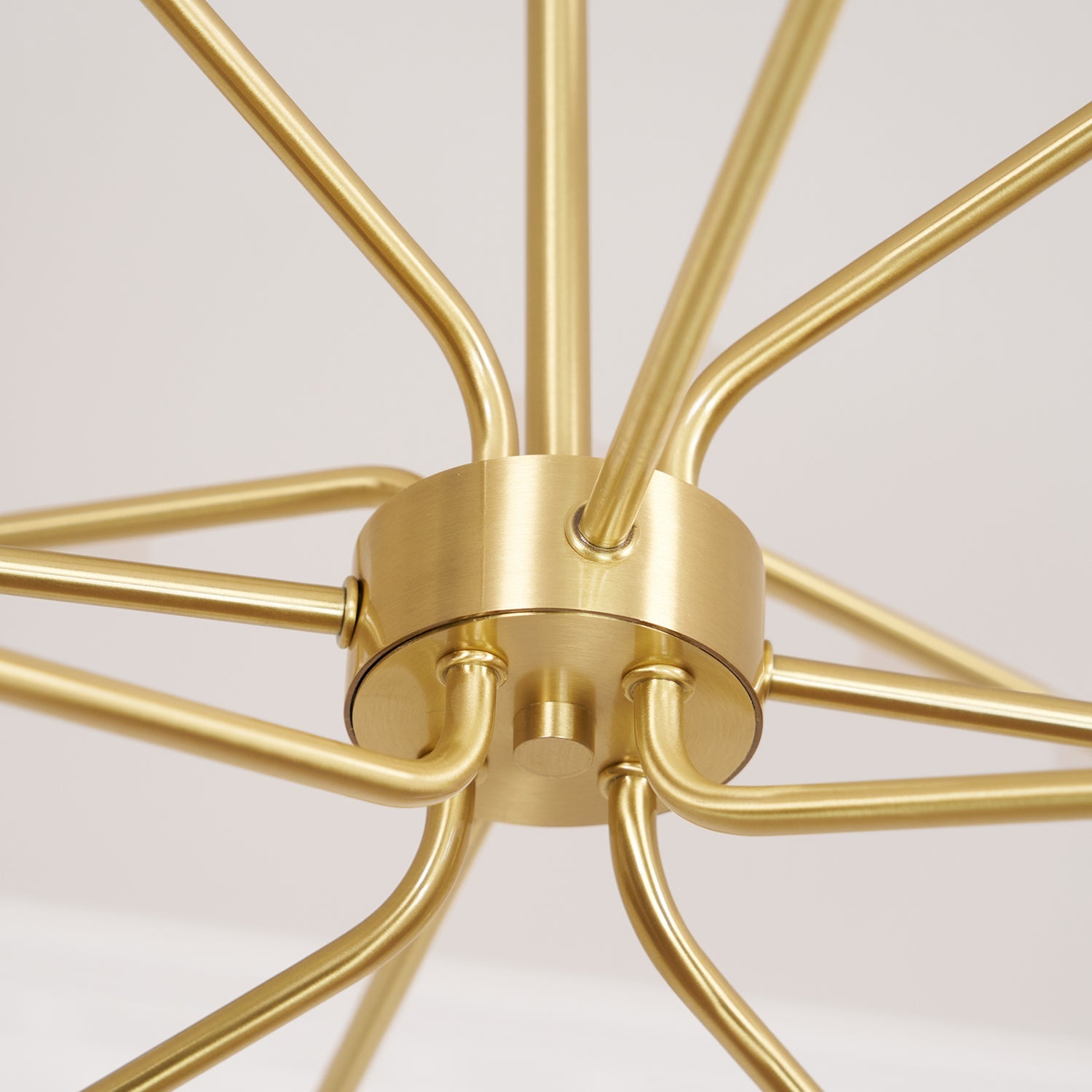 Solaire Arm Chandelier - Blowlighting