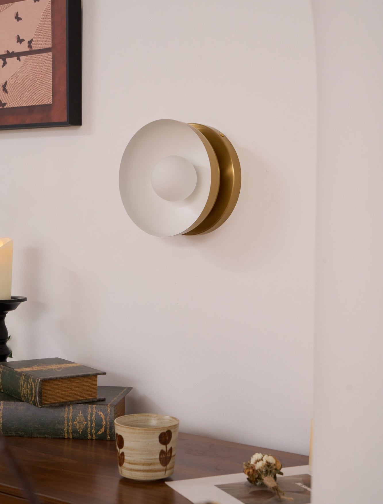 Vethaora Modern Minimalist Solar Eclipse Brass Glass Wall Light - Blowlighting