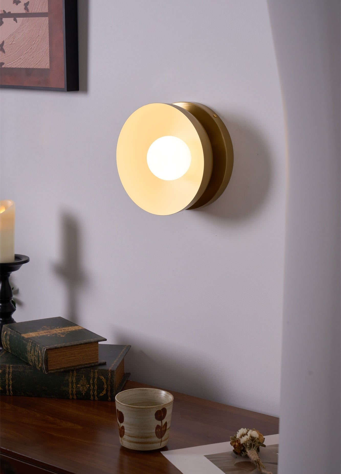 Vethaora Modern Minimalist Solar Eclipse Brass Glass Wall Light - Blowlighting