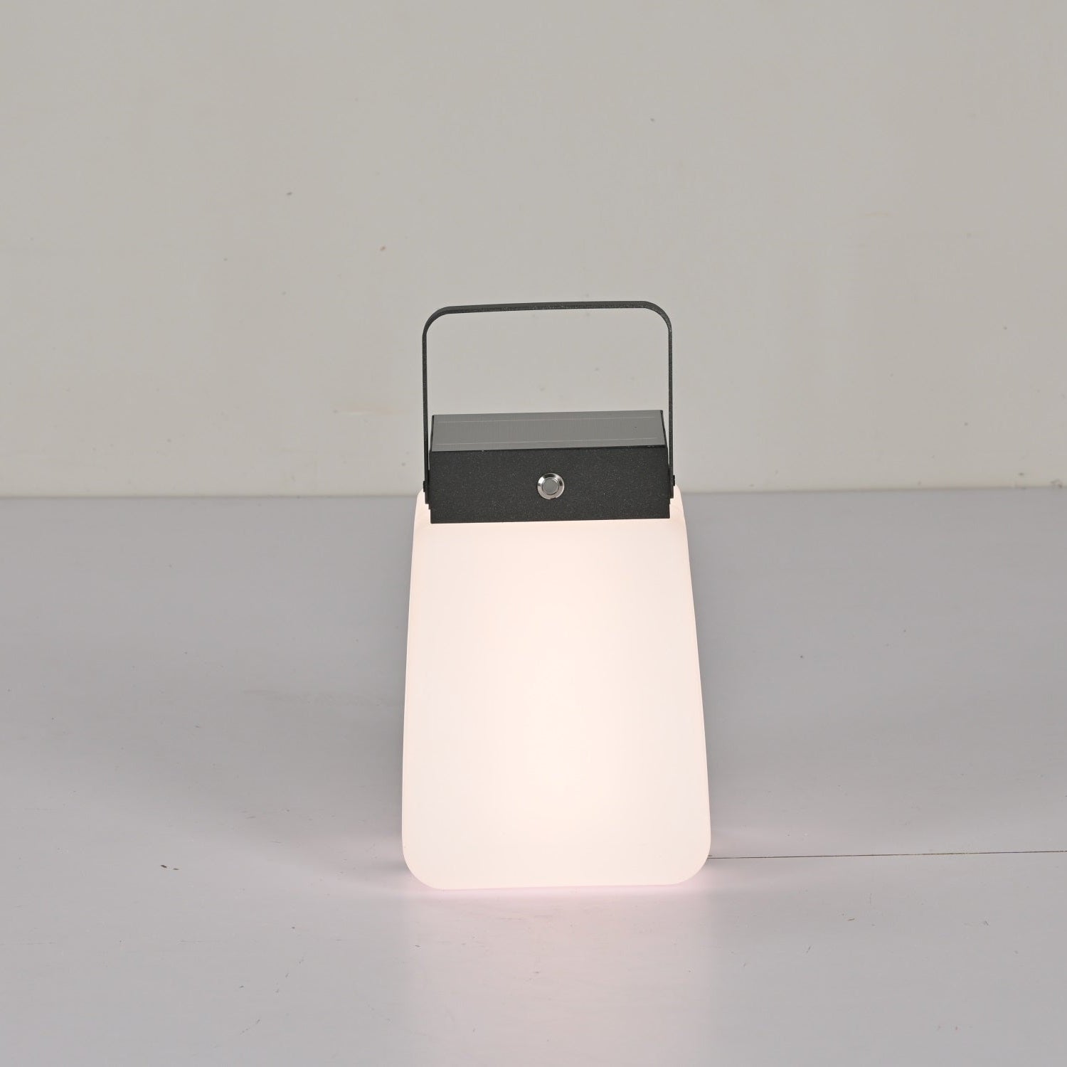 Solara Edge Lantern Outdoor Lamp - Blowlighting