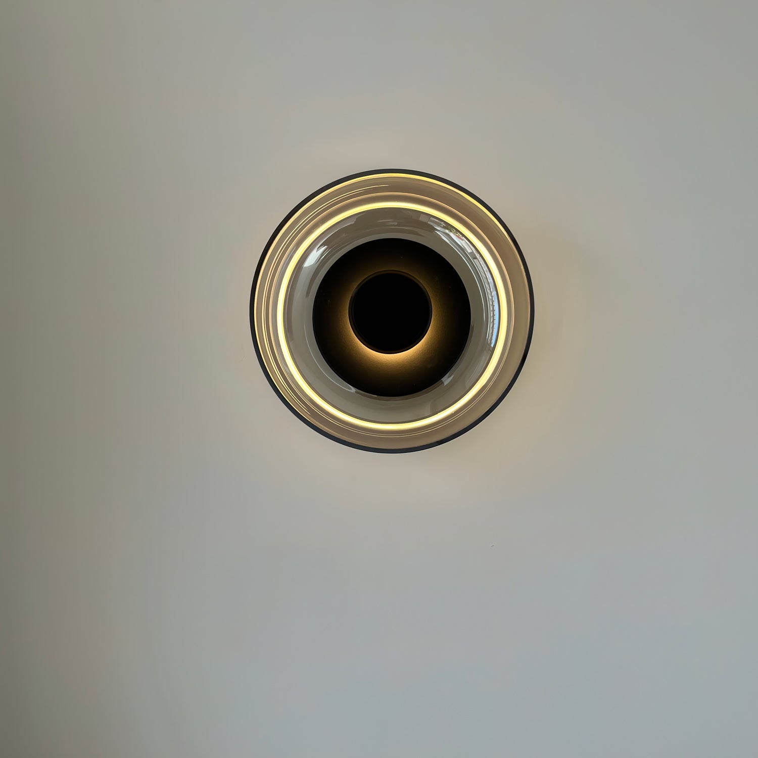 Solara Wall Light - Blowlighting