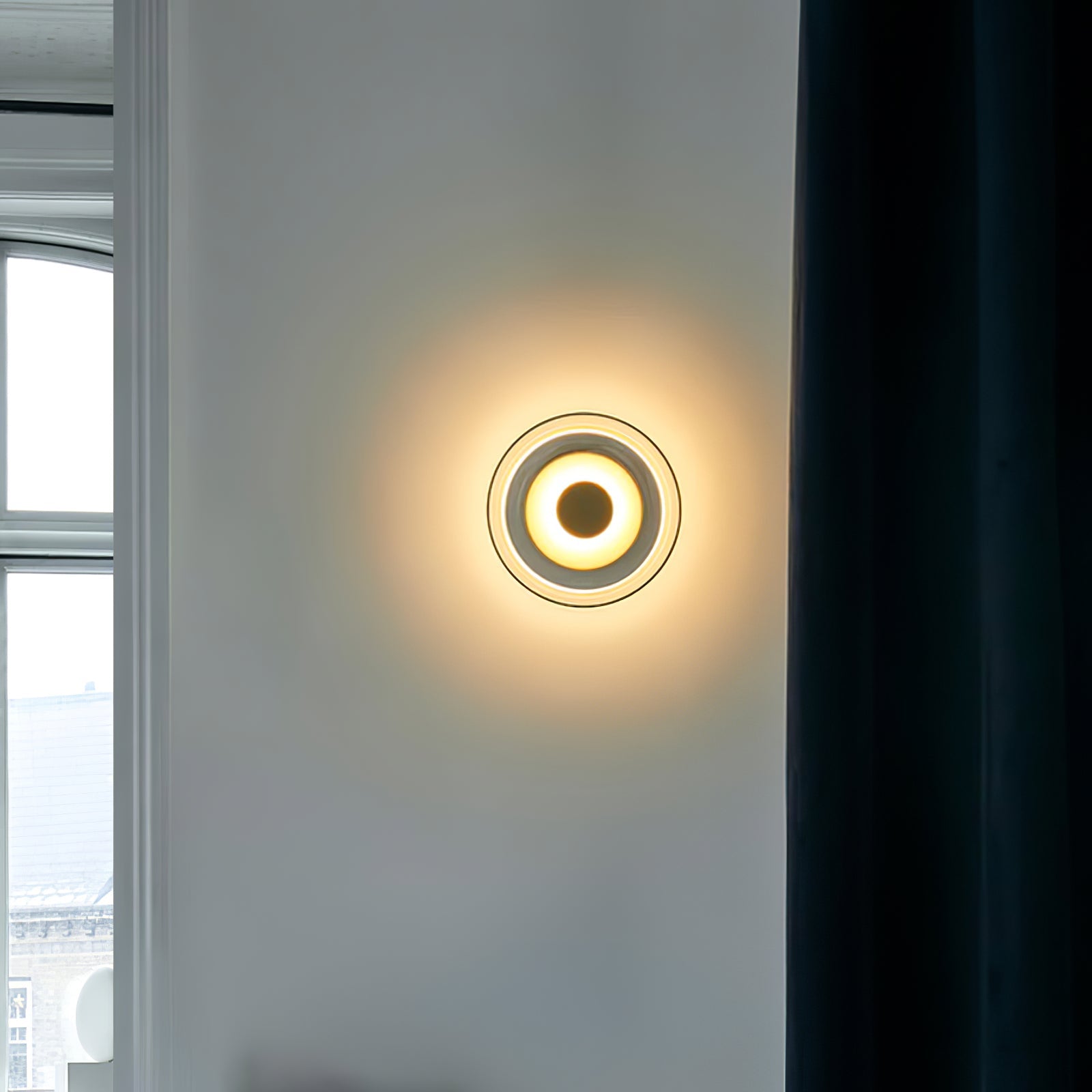 Solara Wall Light - Blowlighting