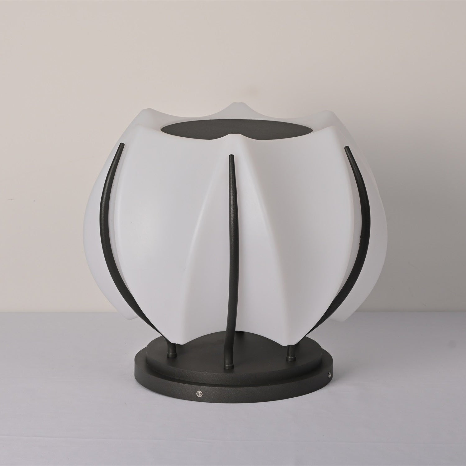 Solflora Bloom Solar Light - Blowlighting