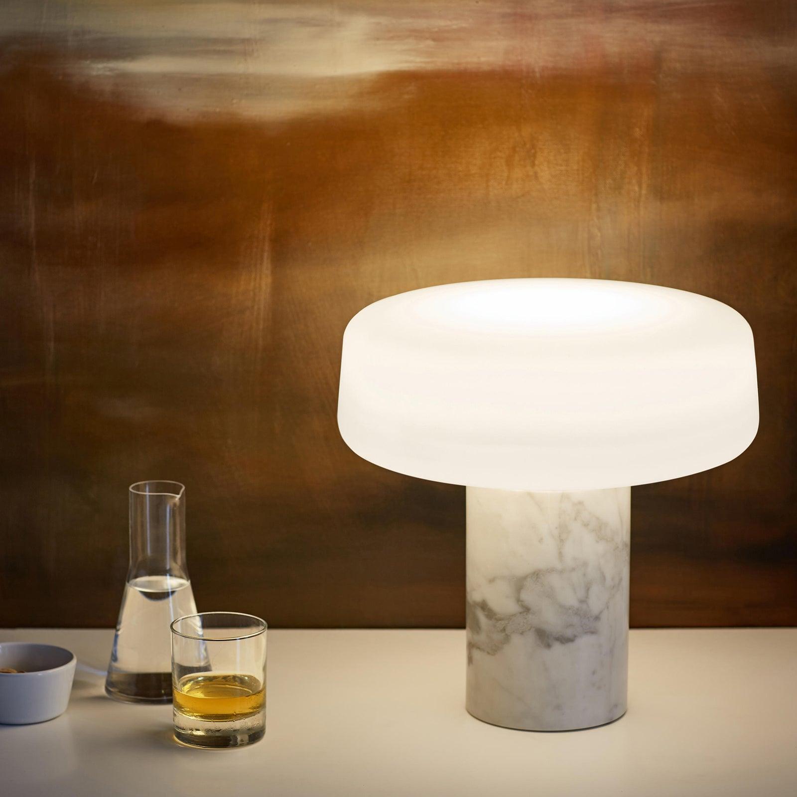 Solid Table Light - Blowlighting