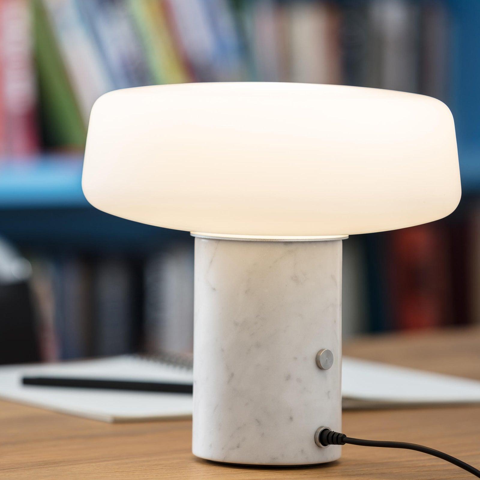 Solid Table Light - Blowlighting