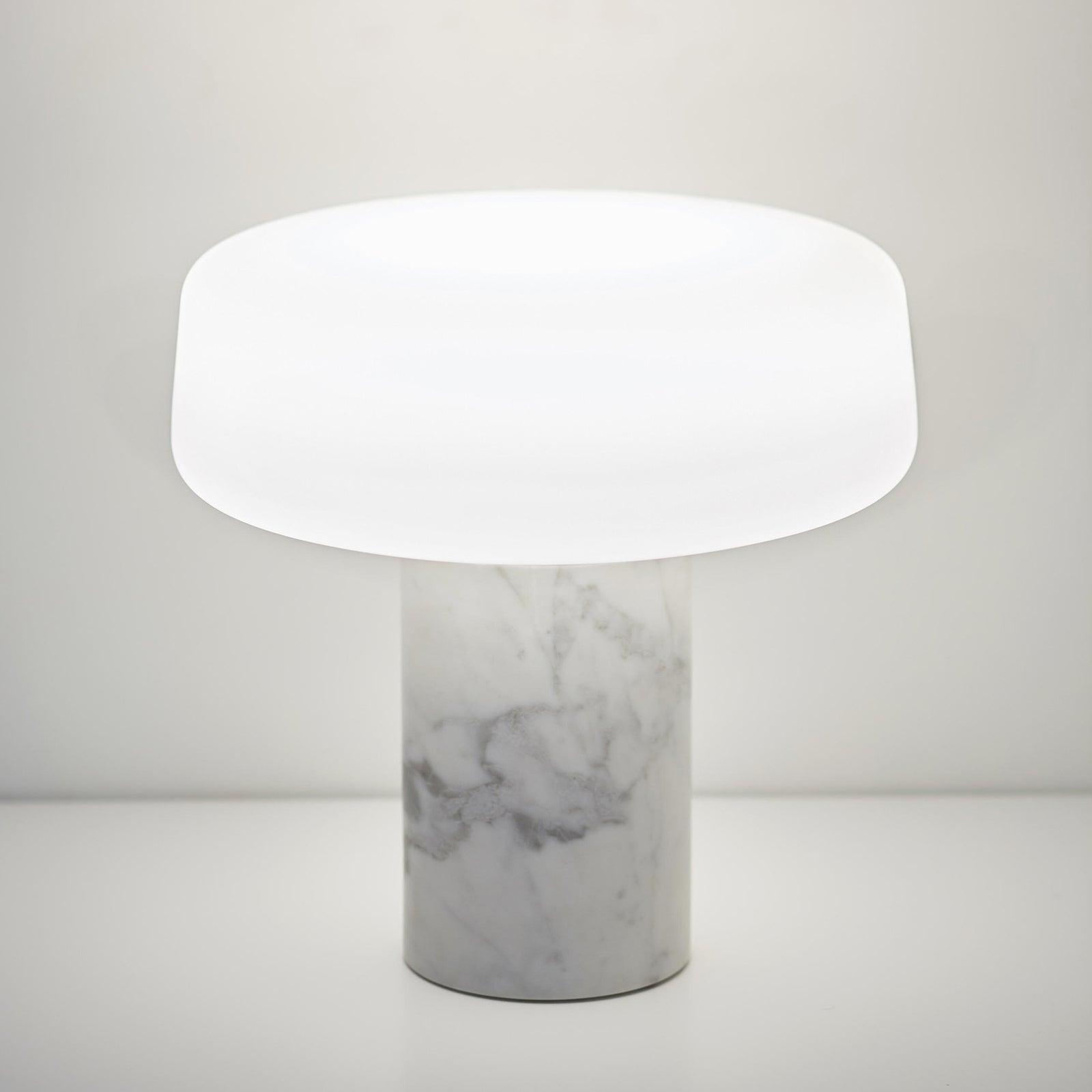 Solid Table Light - Blowlighting