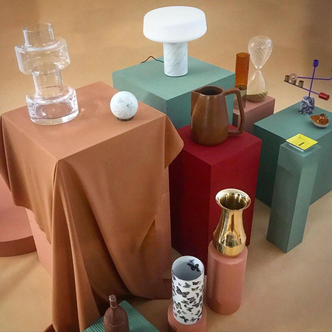 Solid Table Light - Blowlighting