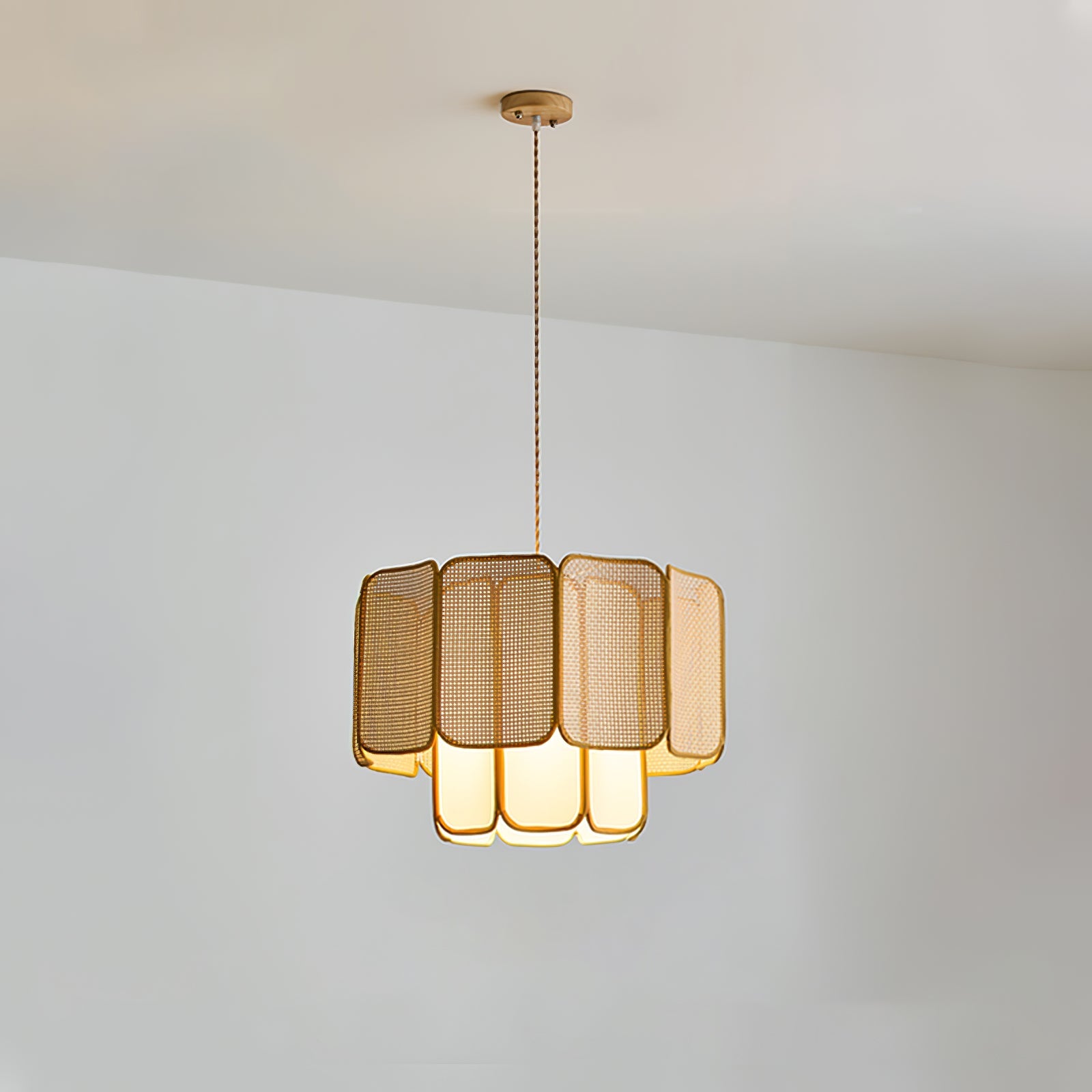 Soltera Woven Pendant Lamp - Blowlighting