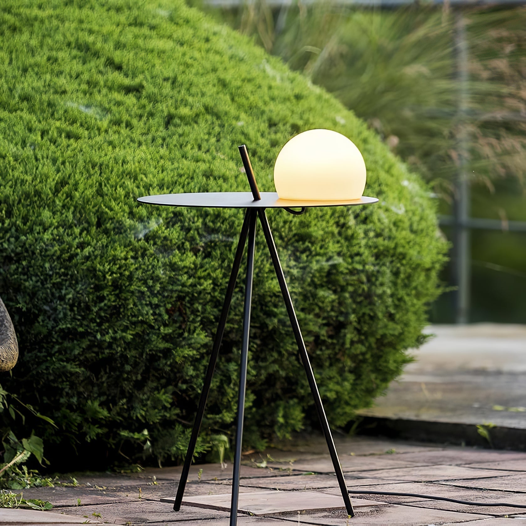 Ray Solar Tripod Outdoor Table Floor Lamp - Blowlighting
