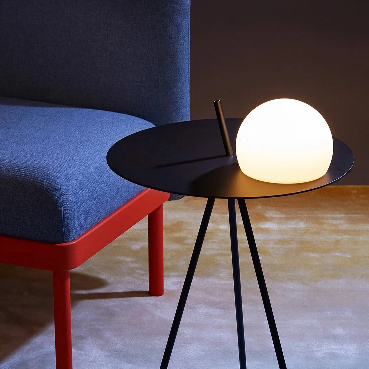 Ray Solar Tripod Outdoor Table Floor Lamp - Blowlighting