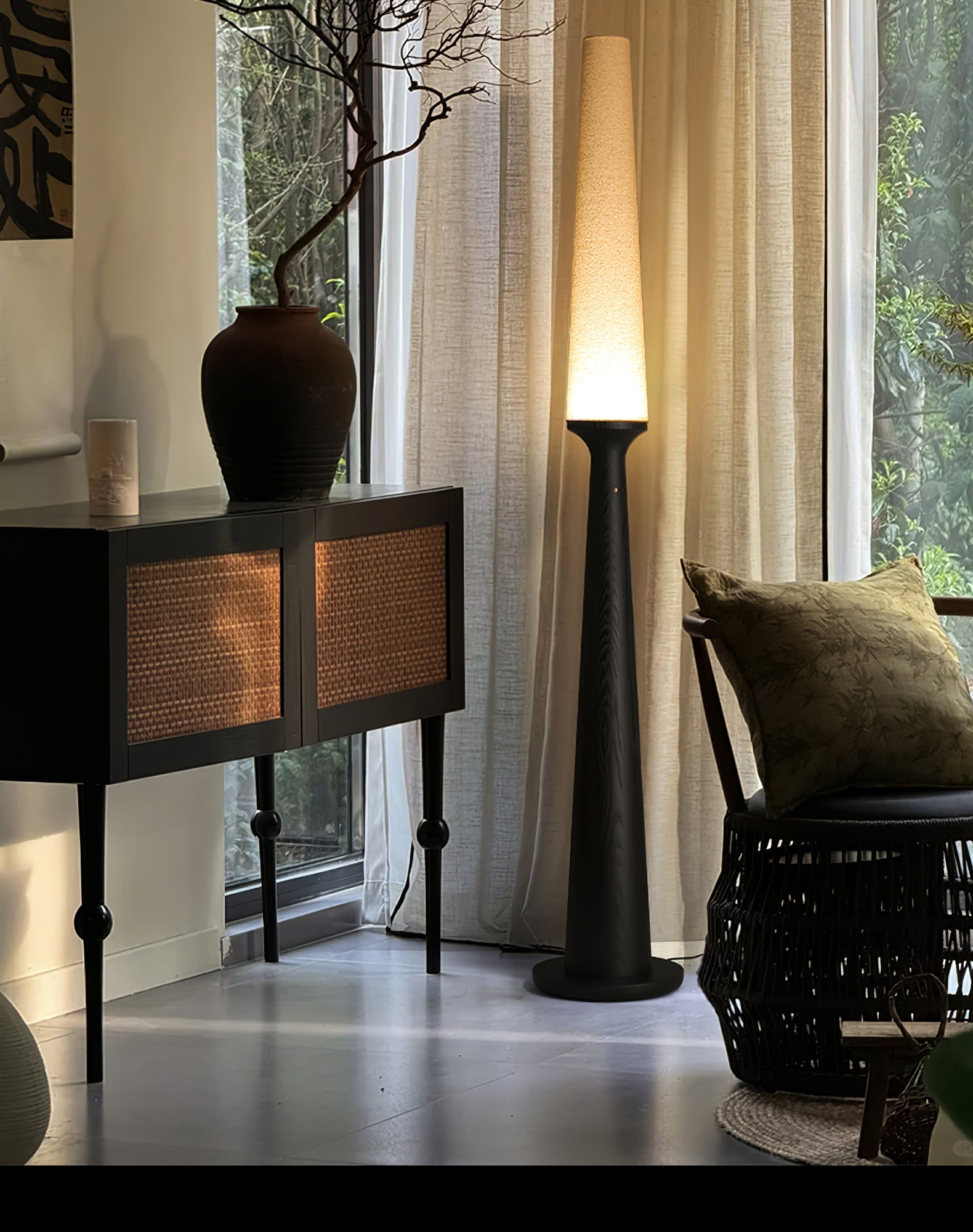 Vetheora Tapered Wood Floor Lamp - Blowlighting