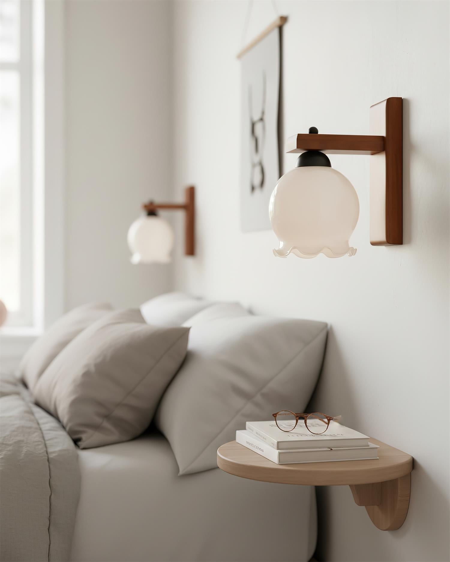 Murmura Elegant Wood Wall Lamp