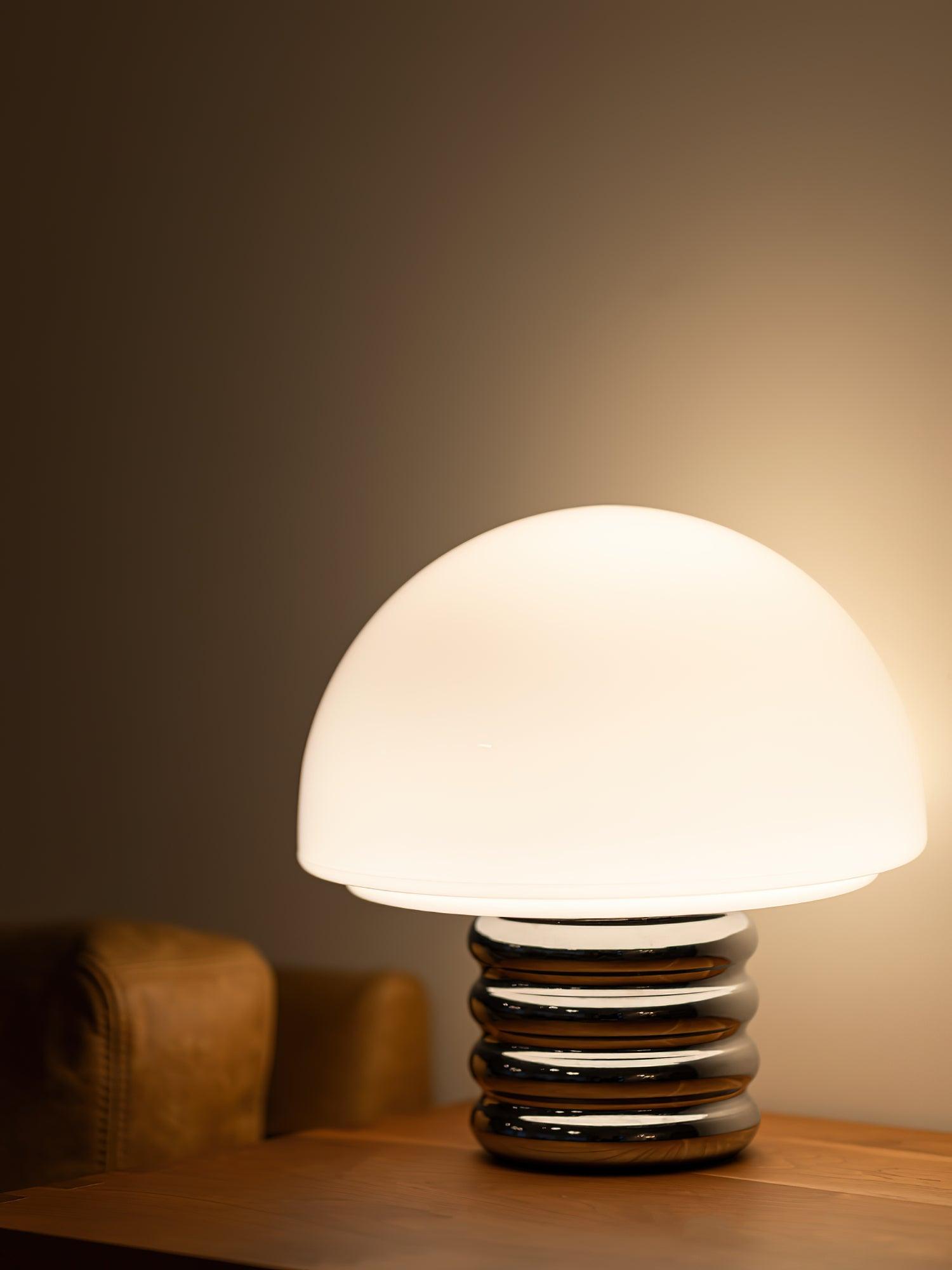 Space Age Mushroom Table Lamp - Blowlighting
