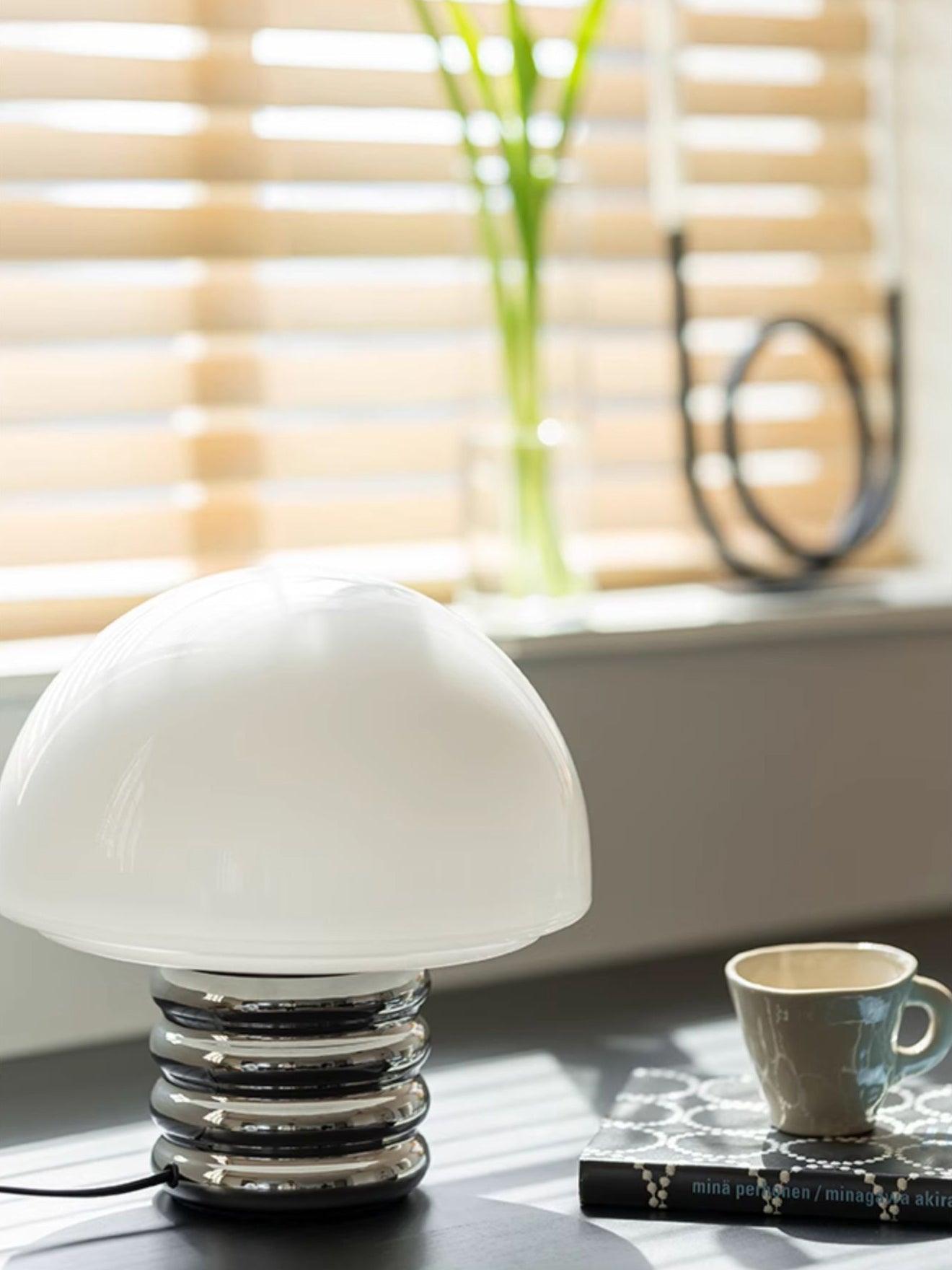 Space Age Mushroom Table Lamp - Blowlighting