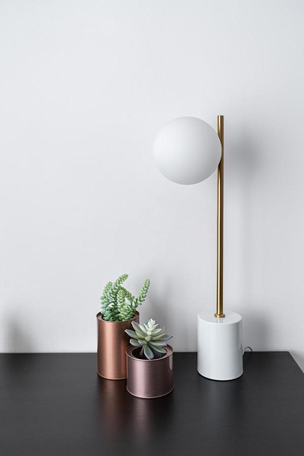 Sphere & Stem Table Lamp - Blowlighting