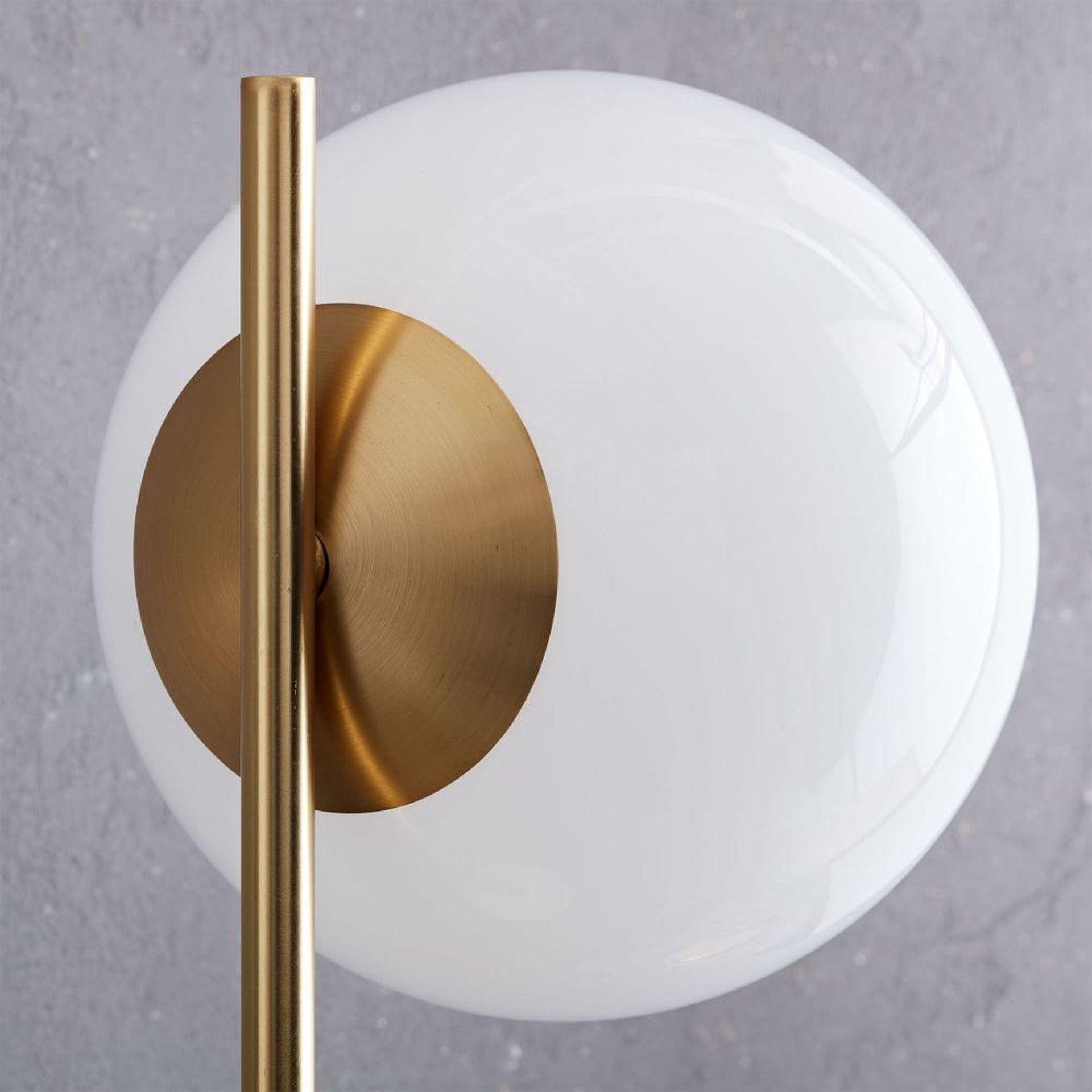 Sphere & Stem Table Lamp - Blowlighting