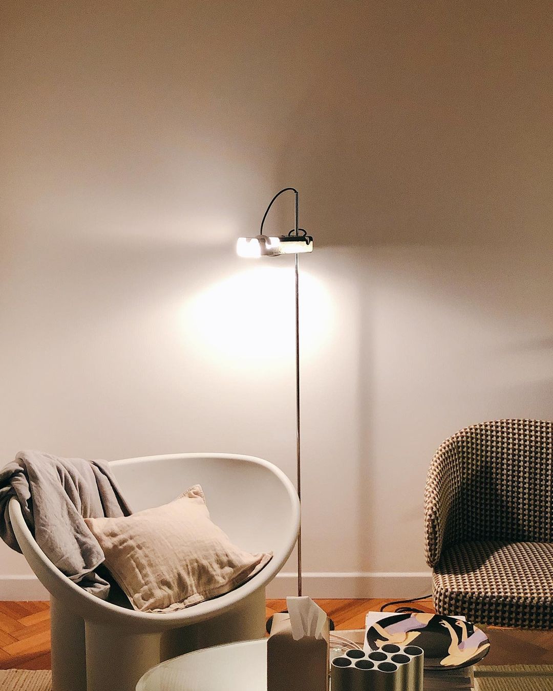 Spider Floor Lamp - Blowlighting