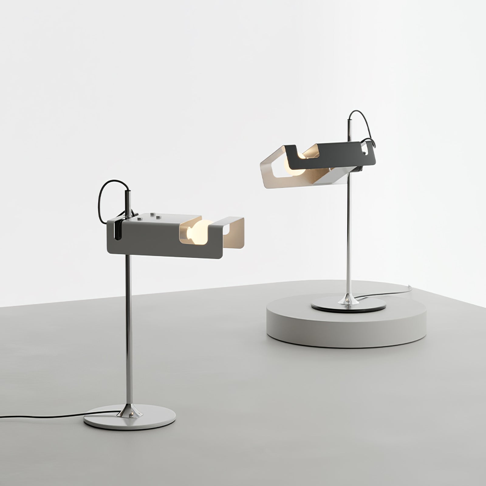 Spider Table Lamp - Blowlighting