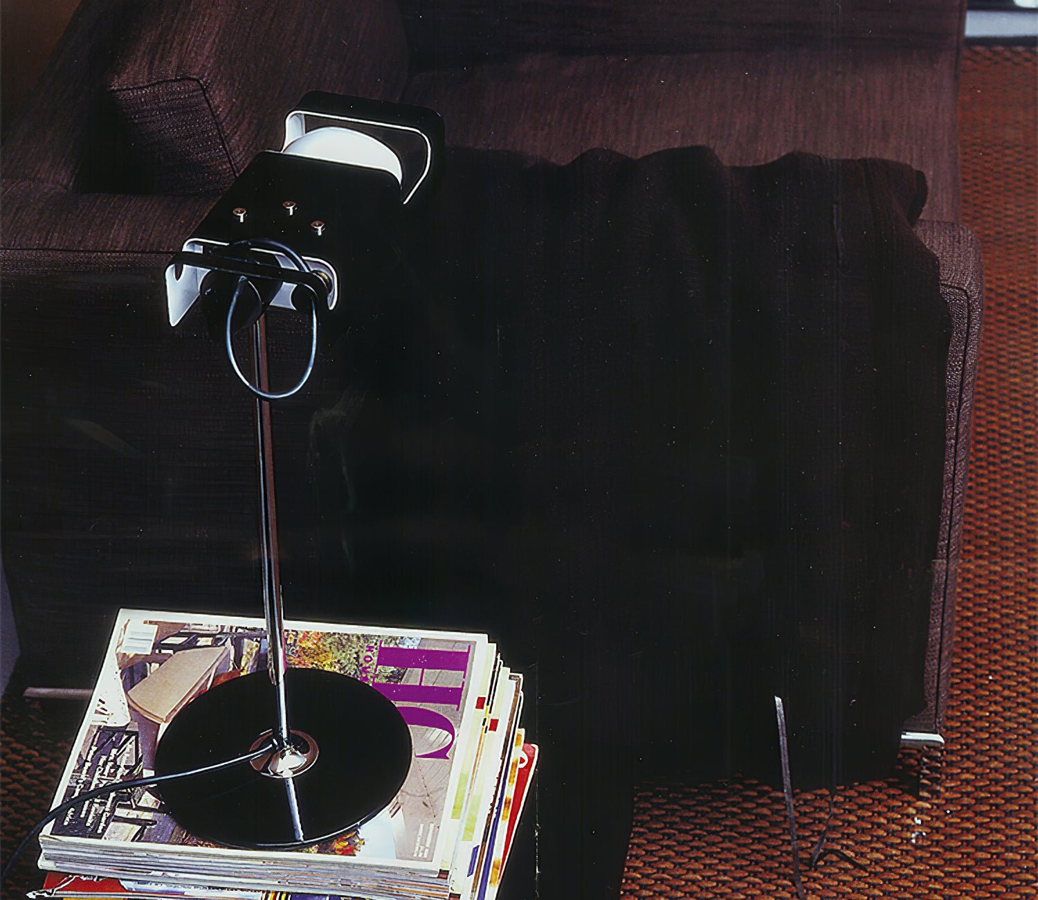 Spider Table Lamp - Blowlighting