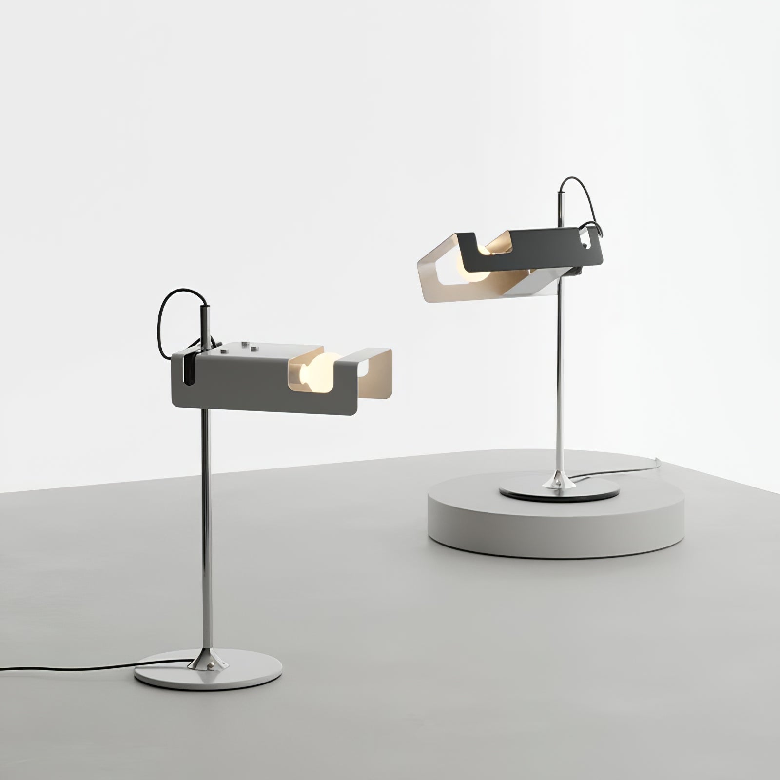 Spider Table Lamp - Blowlighting