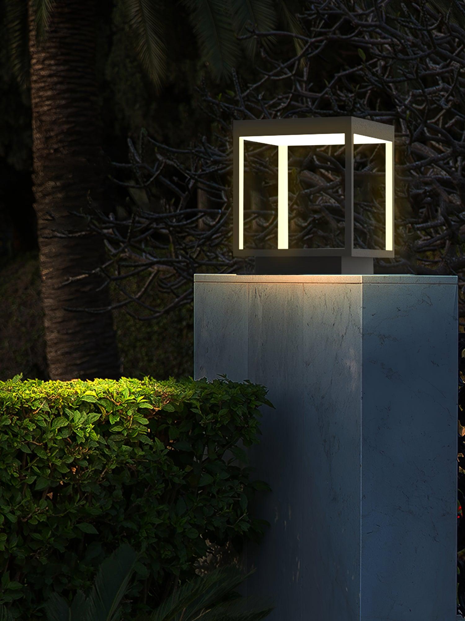 Square Frame Solar Outdoor Light - Blowlighting