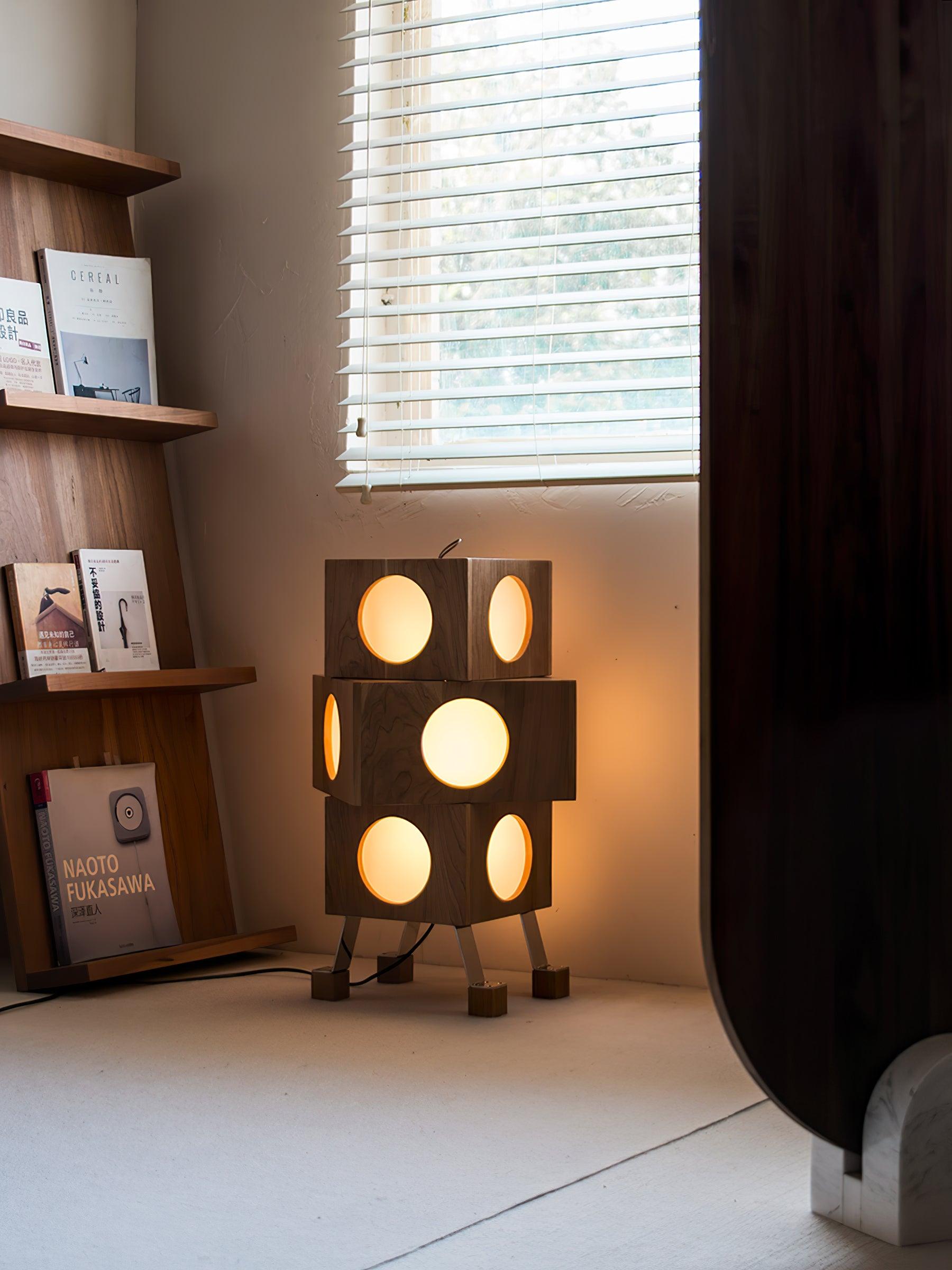 Zalynora Stacked Wood Floor Lamp - Blowlighting