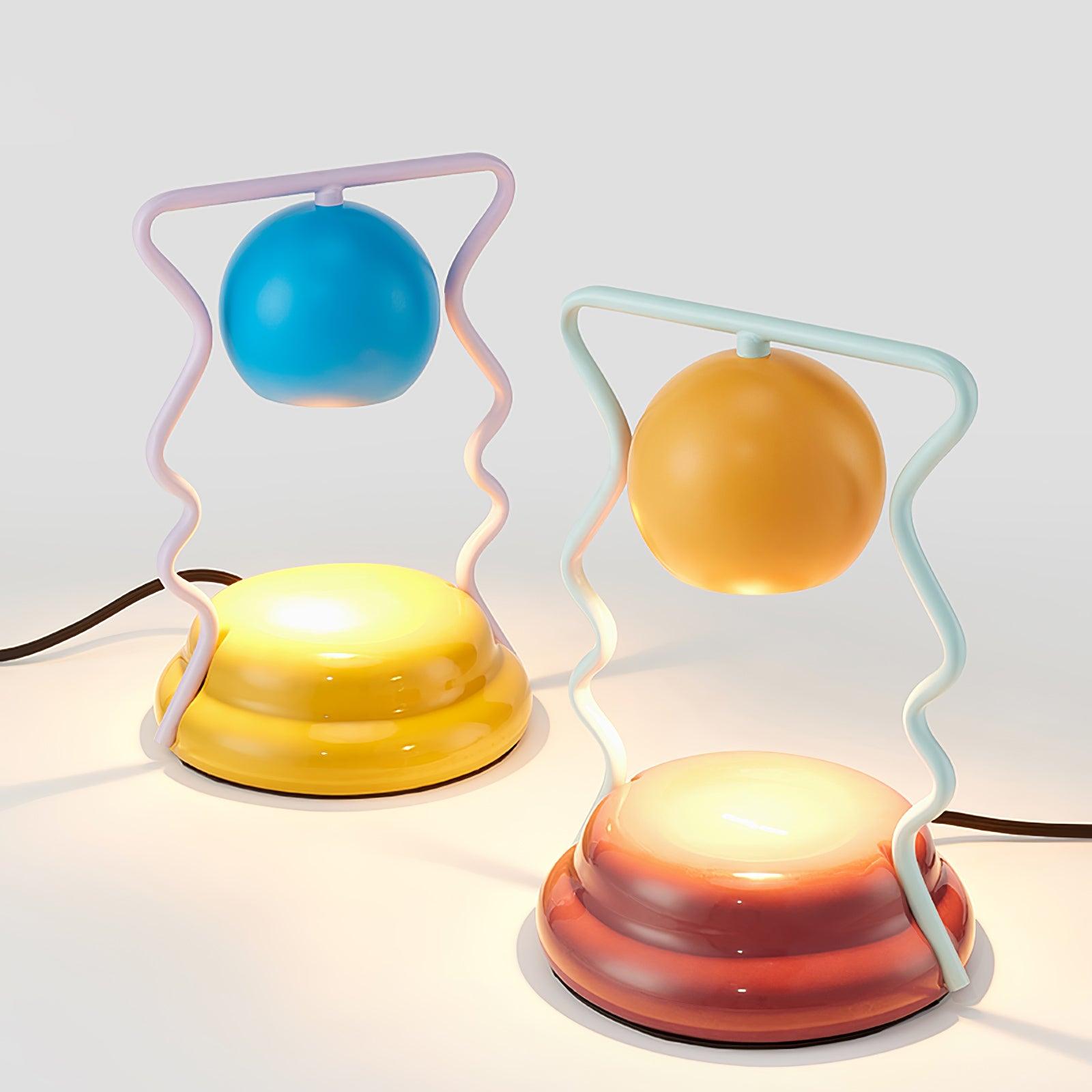 Squiggle Bright Table Lamp - Blowlighting
