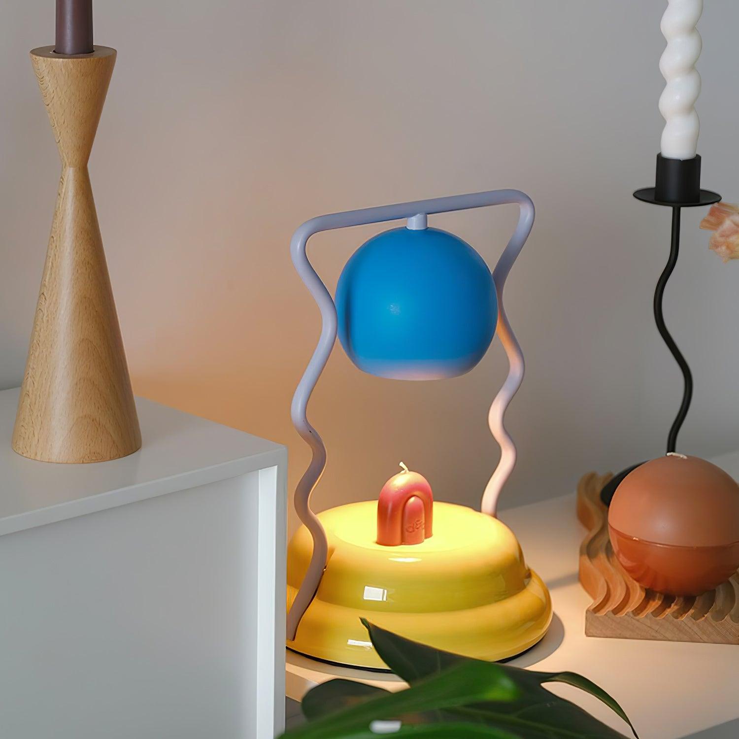 Squiggle Bright Table Lamp - Blowlighting