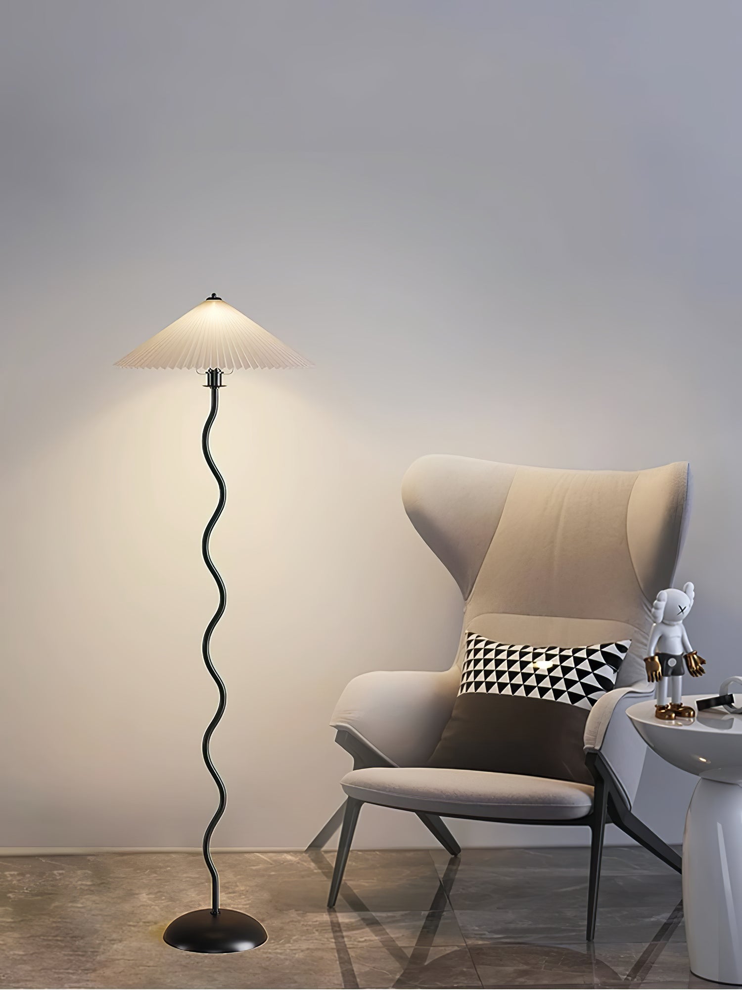 Squiggle Floor Lamp - Blowlighting