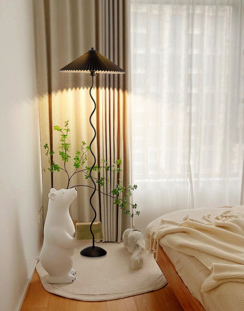Squiggle Floor Lamp - Blowlighting