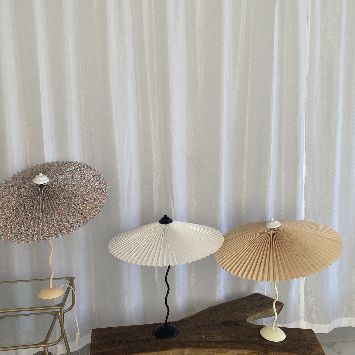 Squiggle Table Lamp - Blowlighting