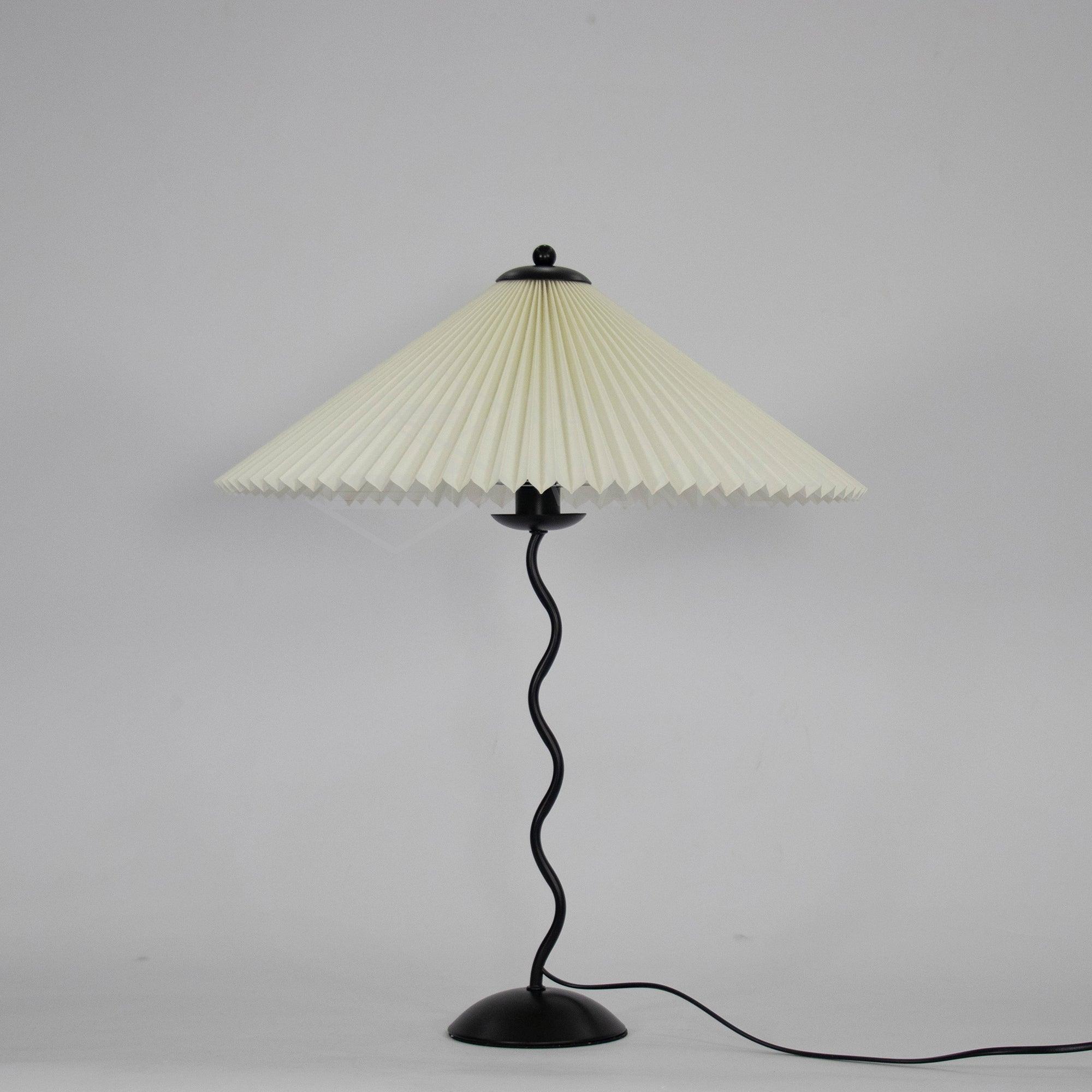 Squiggle Table Lamp - Blowlighting