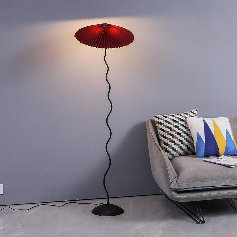 Squiggle Floor Lamp - Blowlighting